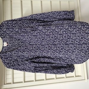 Cabi size medium pullover blouse. Poet sleeves